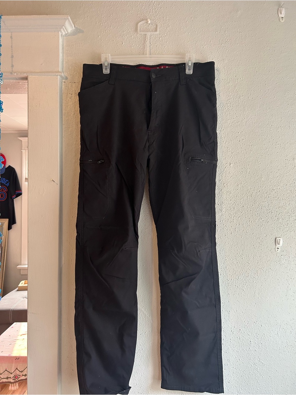Wrangler Men's Black Cargo Pants with Zip Pockets